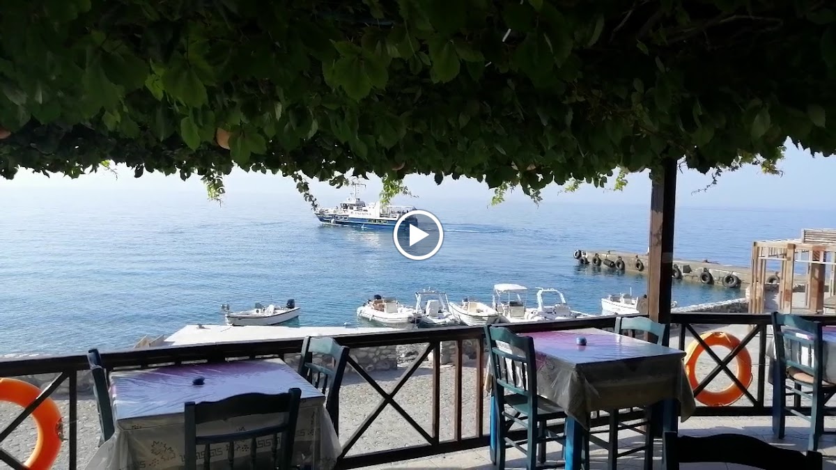 Paralia / Café Restaurant-2